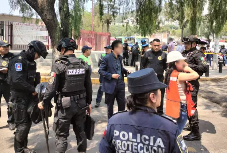 Desalojan a alumnos del IPN en Zacatenco por presunta amenaza de bomba