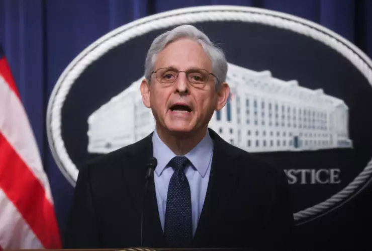 Nombran fiscal especial para investigar documentos clasificados de B