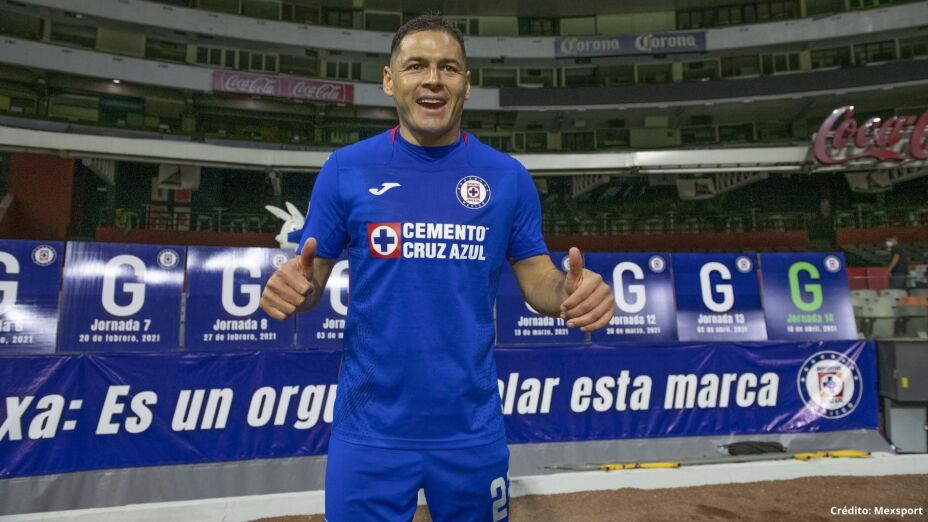Pablo Aguilar Cruz Azul .jpg