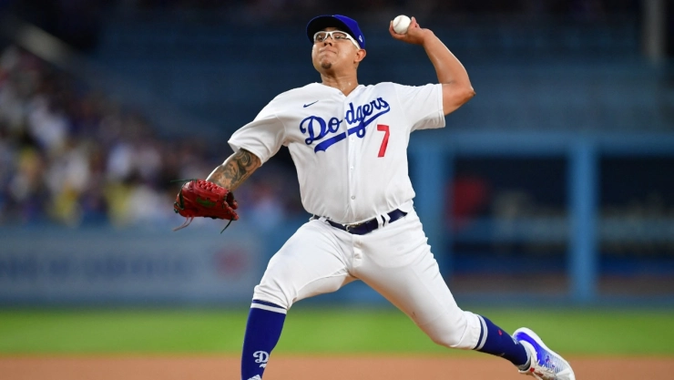 MLB suspende al lanzador mexicano Julio Urías tras arresto por violencia doméstica