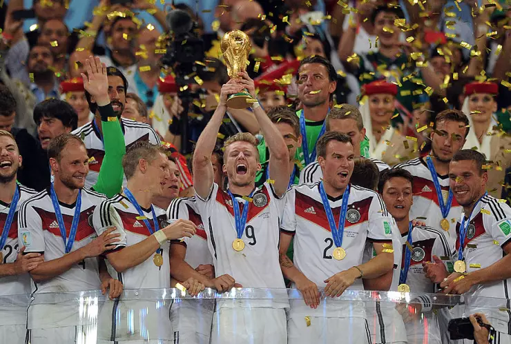 André Schürrle se va al retiro