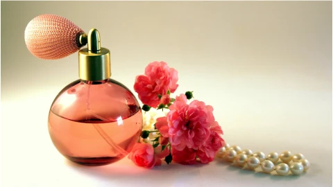 perfume floral.png