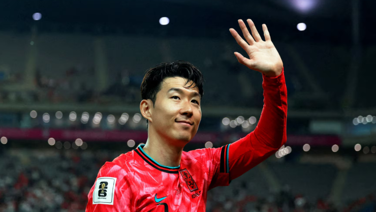 Heung-Min Son con Corea del Sur
