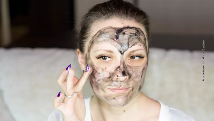 &iquest;Qu&eacute; son y c&oacute;mo eliminar los puntos negros de la cara?