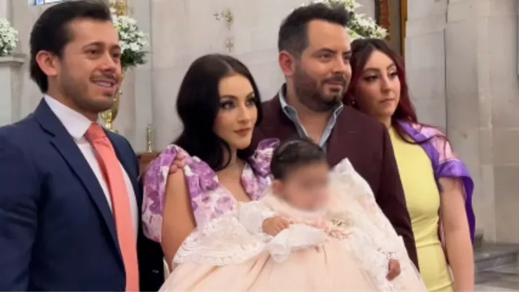Así fue el bautizo de Tessa, la hija de José Eduardo Derbez y Paola Dalay.jpg
