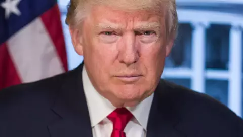 FBI catea casa de Donald Trump en Florida, denuncia