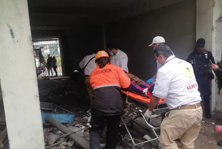 Xalapa: hombre intenta quitarse la vida desde un edificio abandonado