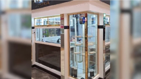 Roban joyería en La Campiña