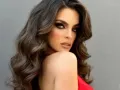 Nadia Ferreira con mirada seductora..jpg