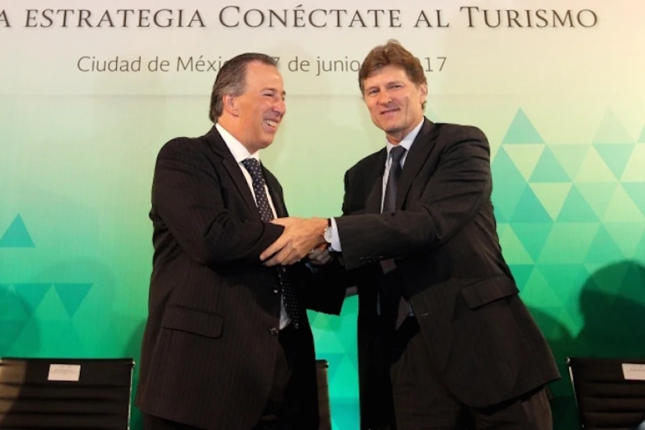 DE LA MADRID MEADE