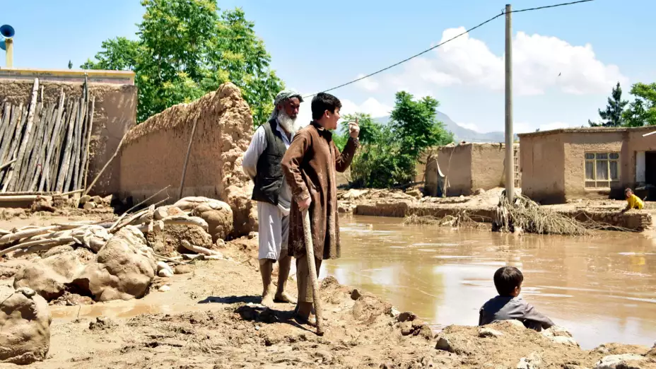 Daños por inundaciones en Baghlan, Afganistán.