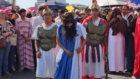 Viacrucis en Veracruz