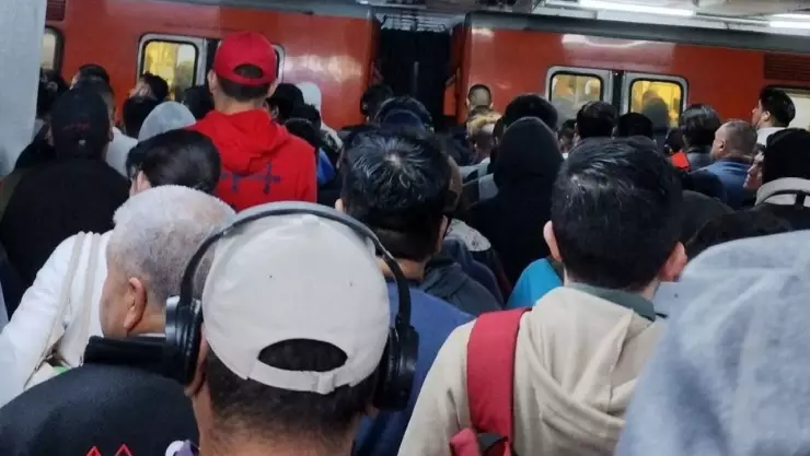 Reportan retrasos en el Metro CDMX hoy 26 de marzo de 2024