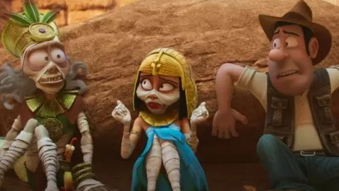 Solo en cines la película de Tadeo El Explorador 3: La maldición de la momia.