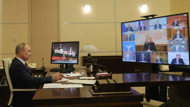 putin-vacunacion-masiva (1).jpg