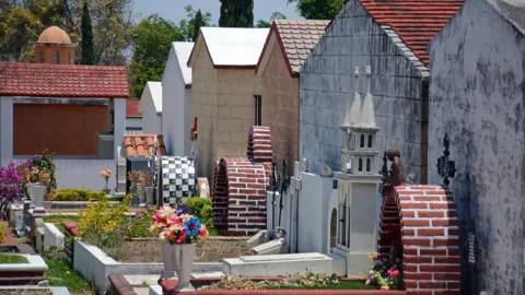 Balacera en panteón de Cuernavaca