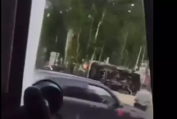 Volcadura de camioneta Aeropuerto Tulum