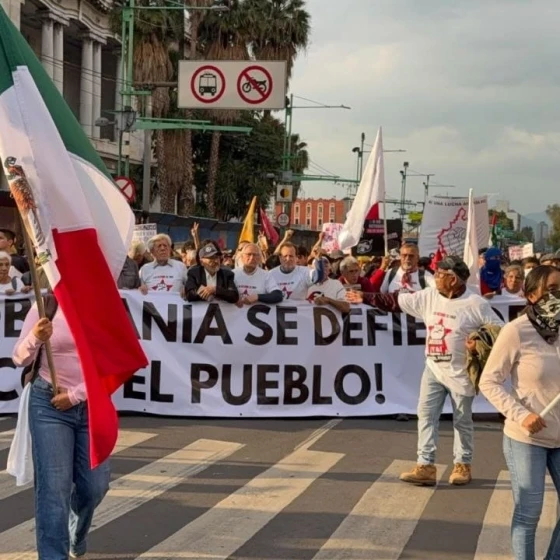 marcha-del-2-octubre-en-cdmx-transcurrio-la-movilizacion-en-tlatelolco.