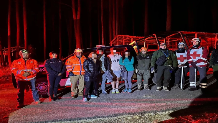 Rescatan a jóvenes extraviados en el Parque Nacional La Malinche