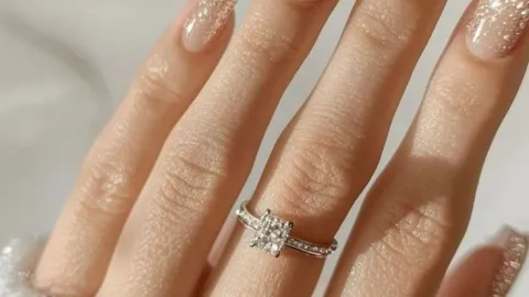 47 diseños de uñas para boda que puedes elegir para ese día especial: o incluso si eres invitada