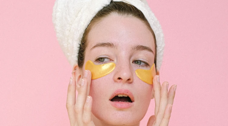contorno de ojos.png
