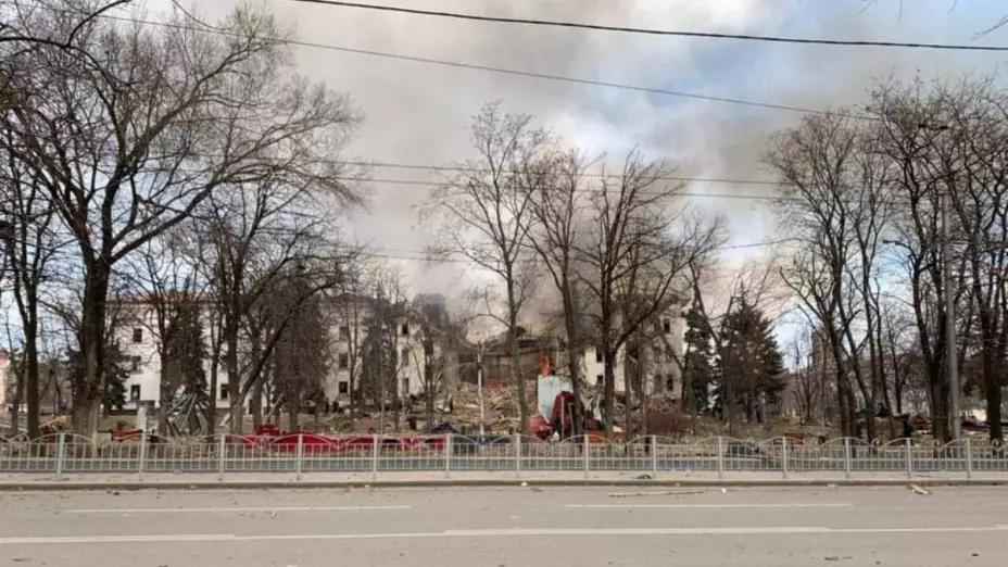 rusia teatro mariupol