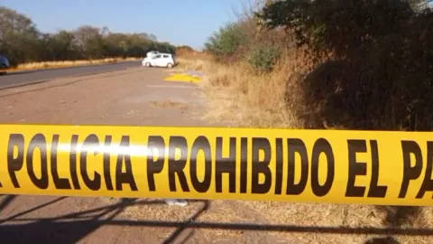 Localizan a dos hombres sin vida en el poblado de El Carrizalejo, en Culiacán..jpg