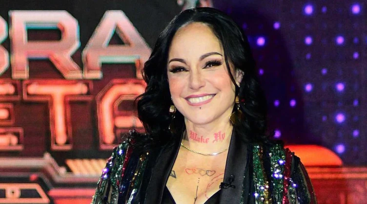 lolita-cortes-volvio-interpretar-tu-falta-de-querer.jpg