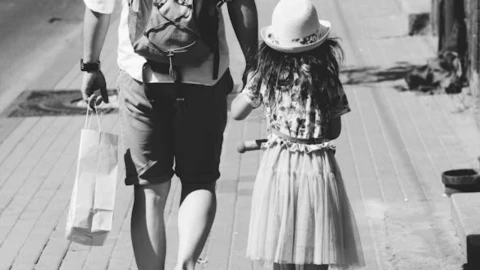 Hombre rapta a niña