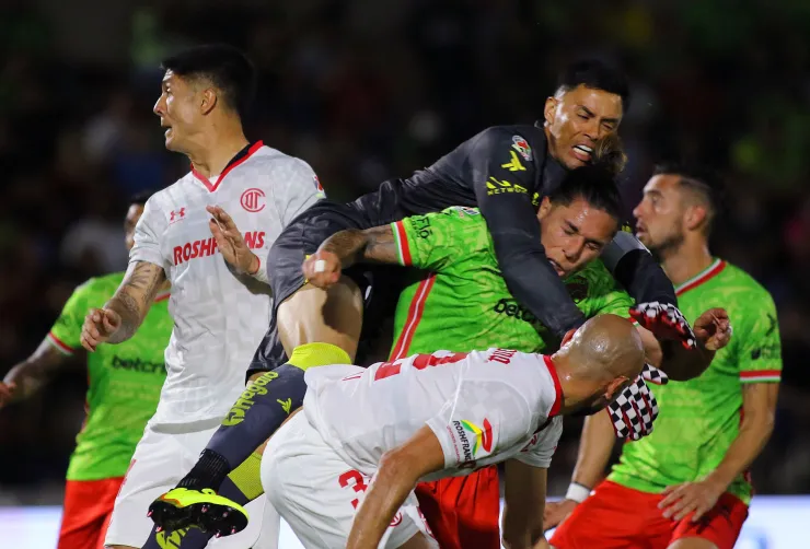 Alfredo Talavera Carlos González FC Juárez Toluca