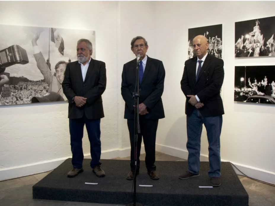 Exposición democracia