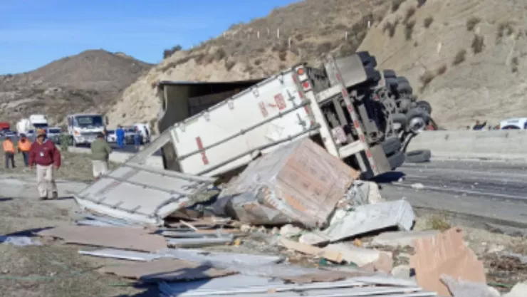 Accidente en la carretera de la Rumorosa
