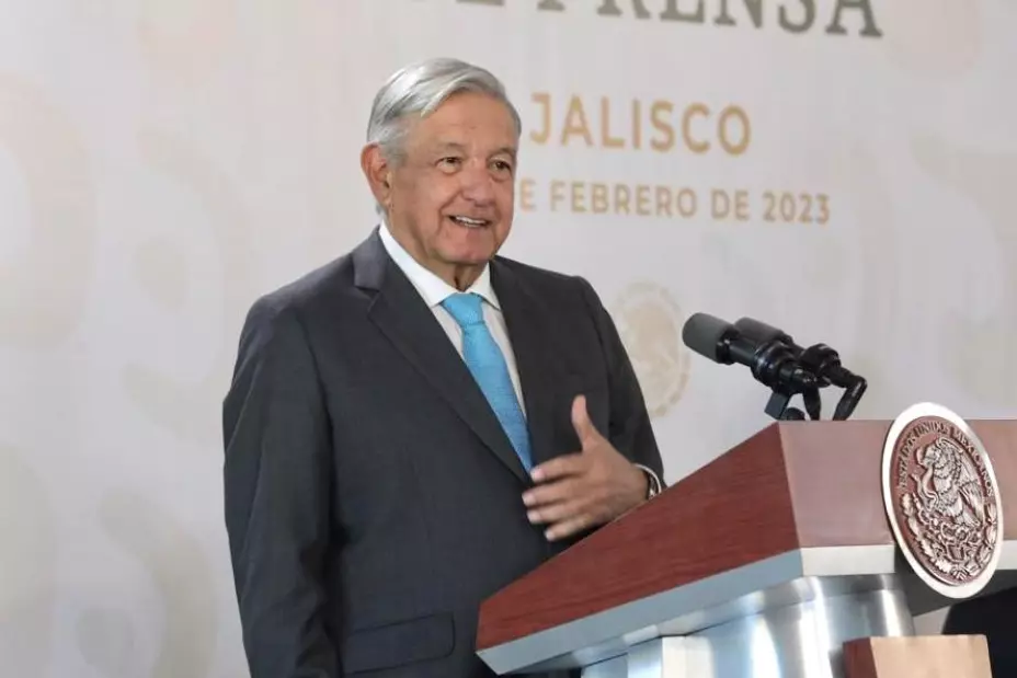 AMLO 10 de febrero.jpeg