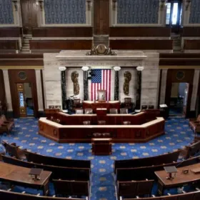 Así se divide el Congreso de Estados Unidos: número de senadores y representantes por región