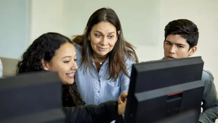 Razones por las que se puede perder la Beca Benito Juárez