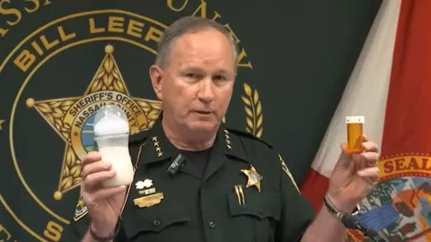 Bebé muere por sobredosis de fetanilo en Estados Unidos