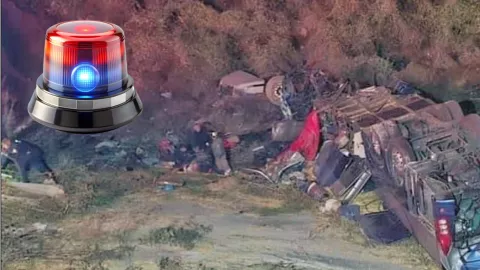 Fatal accidente en la autopista Zacatecas-Aguascalientes deja 24 muertos la madrugada de hoy sábado 26 de octubre