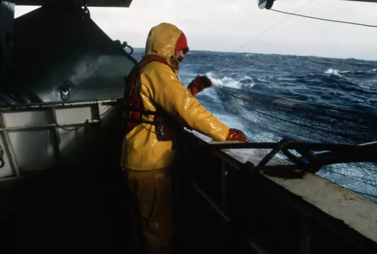 Este trabajo en la Marina paga hasta 24 mil pesos