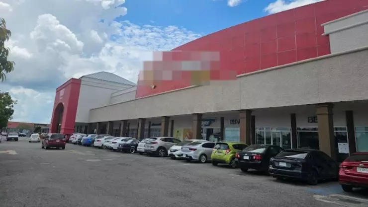 Cerillito de la tercera edad se desvanece en supermercado de la Canek