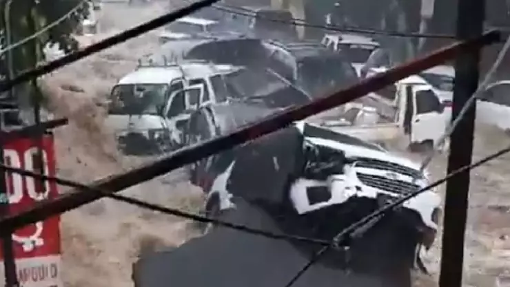 Inundaciones en República Dominicana son graves; suman 9 fallecidos