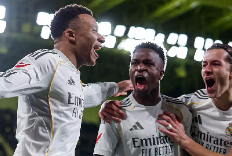 Mbappé Viniciús Real Madrid