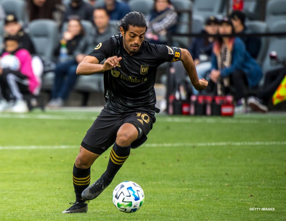 Carlos Vela sí pudo ir al Barcelona
