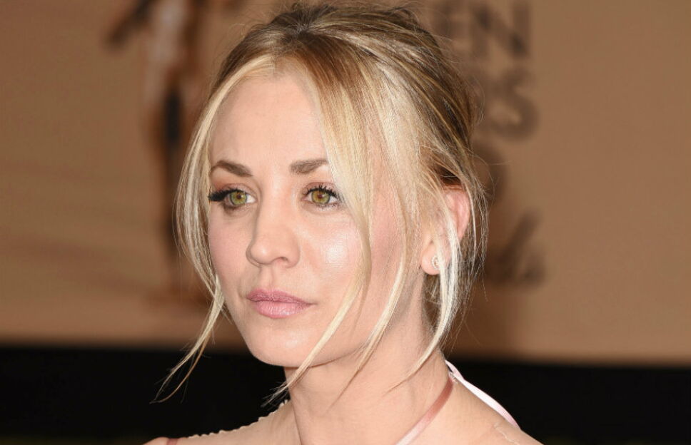 Filtran foto de Kaley Cuoco desnuda, ¡otra vez!