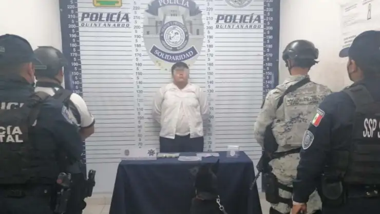 Detienen a sujeto con narcoticos dentro de bar en Solidaridad