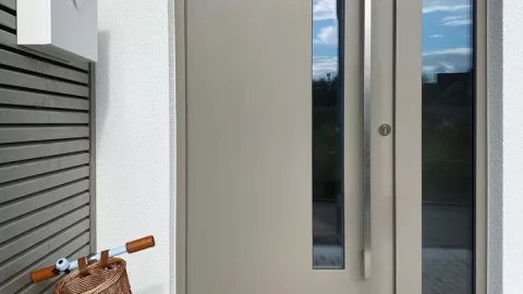 47 ideas para decorar la puerta de la entrada en tu casa: desde minimalistas, hasta muy ostentosas