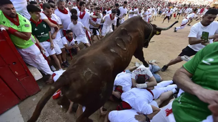 Registran un lesionado en España