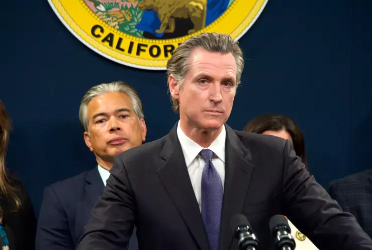 El gobernador de California, Gavin Newsom.