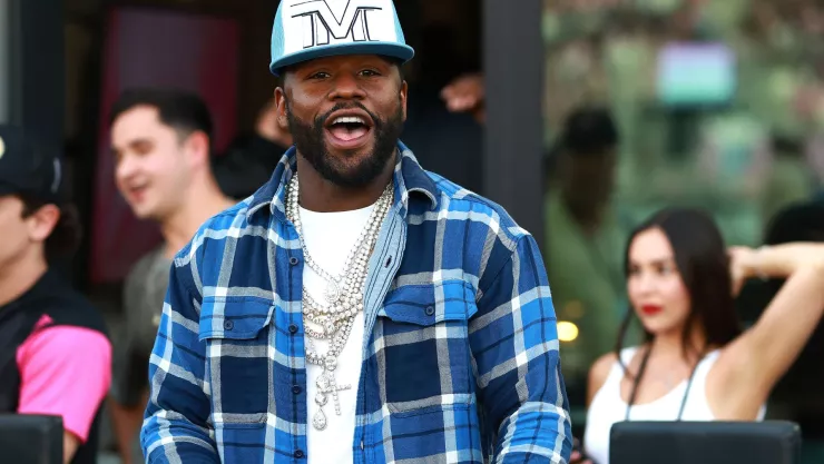 Floyd Mayweather Jr. mariachi México.jpg