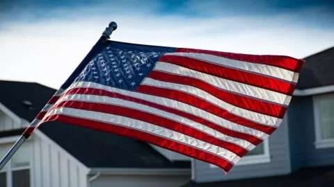 Inflación en EU se modera para febrero 2025; esto pasa con la economía del país