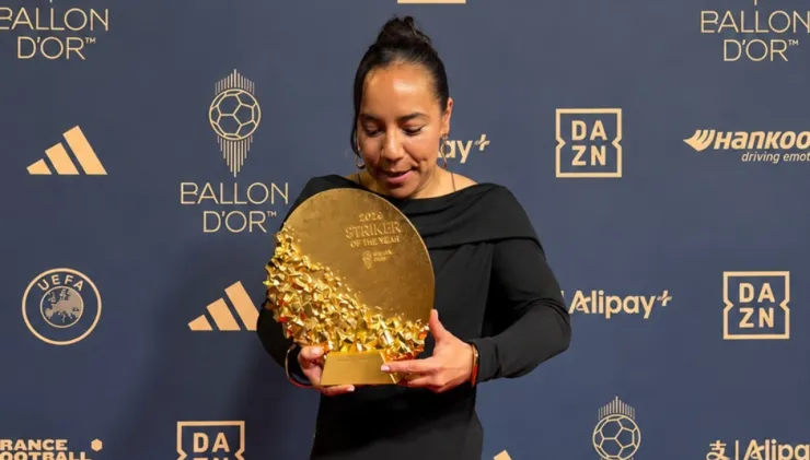 Charlyn Corral Balón de Oro